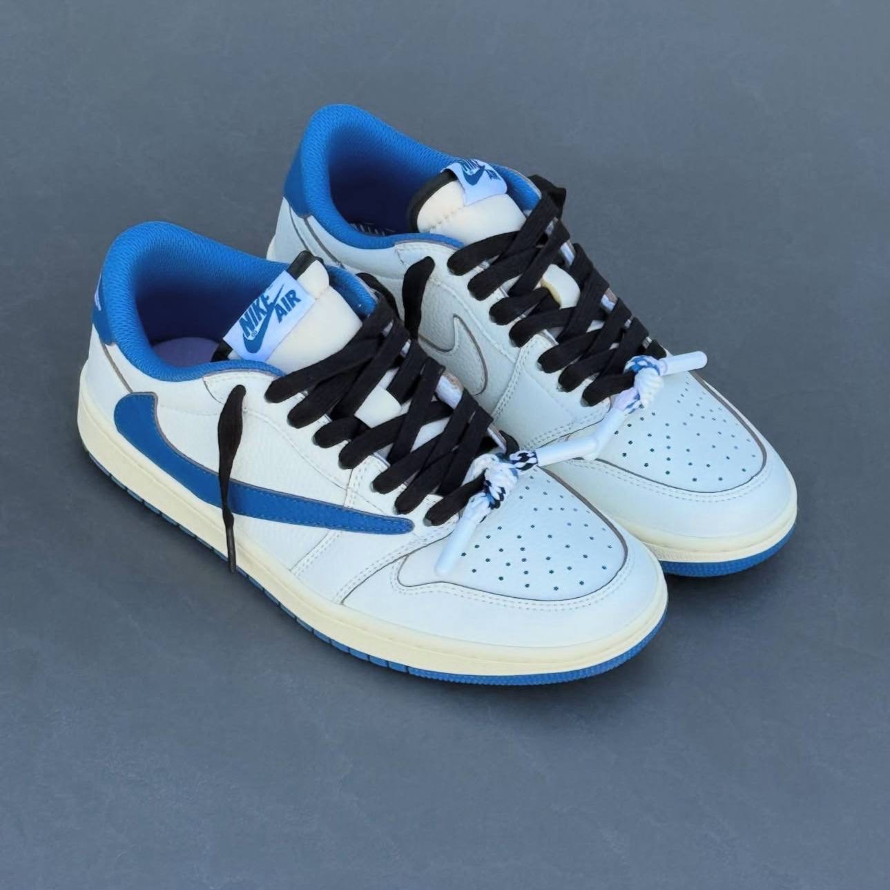 جردن 1 ترویس اسکات Nike Air Jordan 1Travis Scott 278