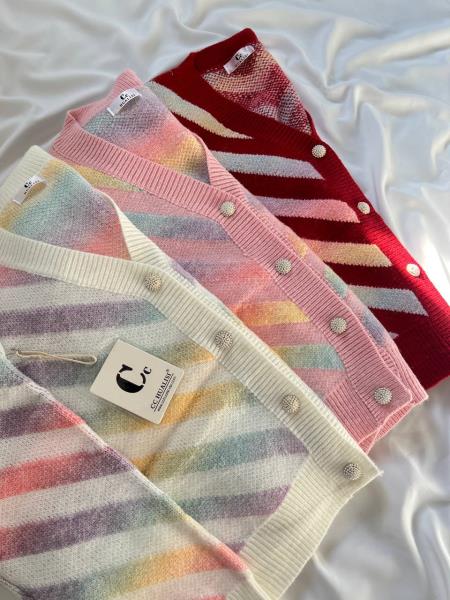 ژاکت بافت رنگین کمانی