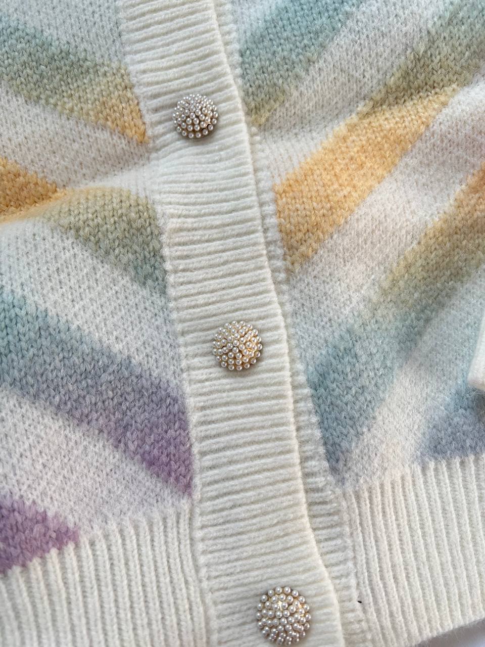 ژاکت بافت رنگین کمانی