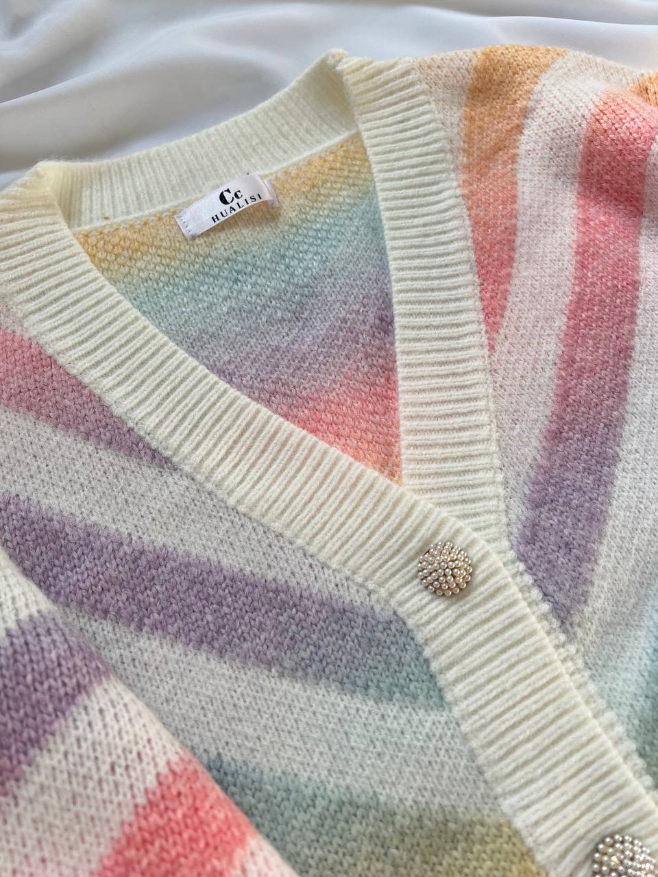 ژاکت بافت رنگین کمانی