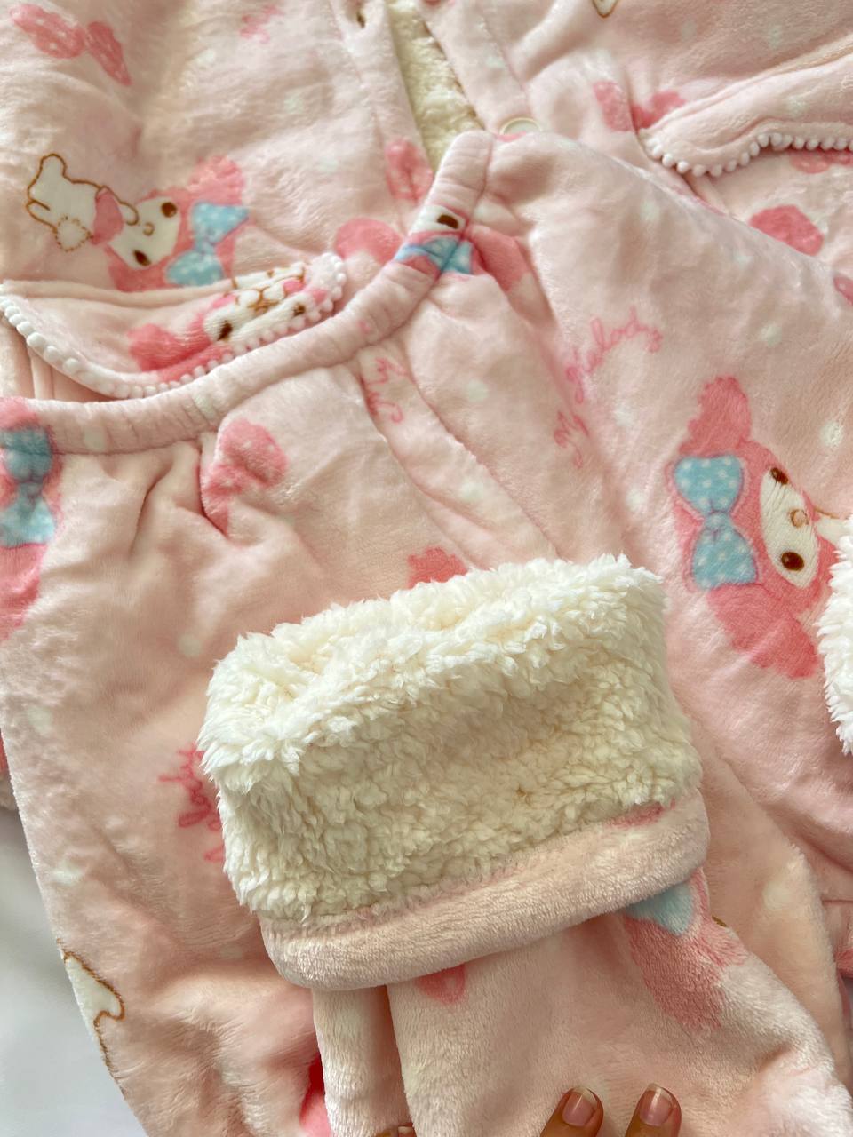 ست حوله ای گرم بالا داخل پشم