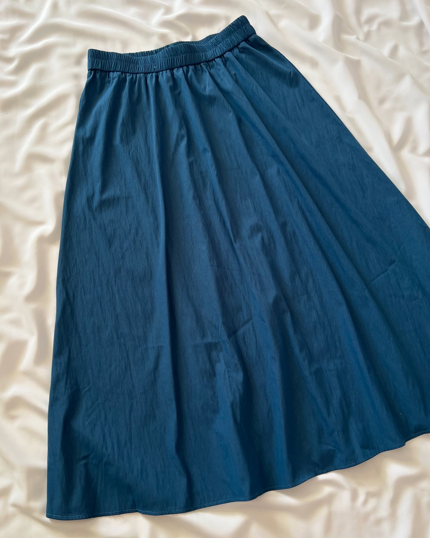 ست دو تیکه شومیز خامه دوزی و دامن نخی