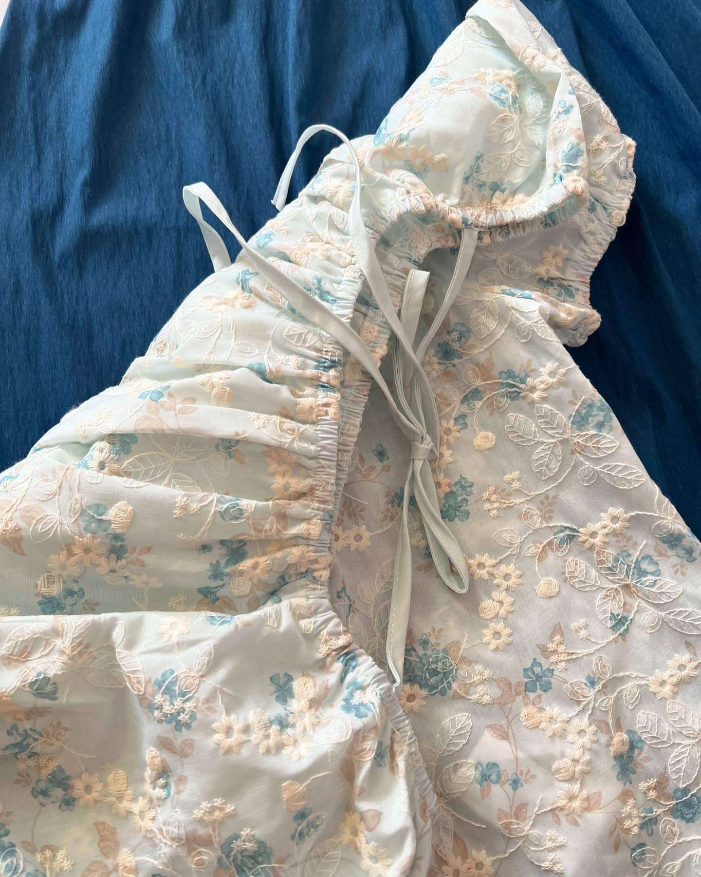 ست دو تیکه شومیز خامه دوزی و دامن نخی