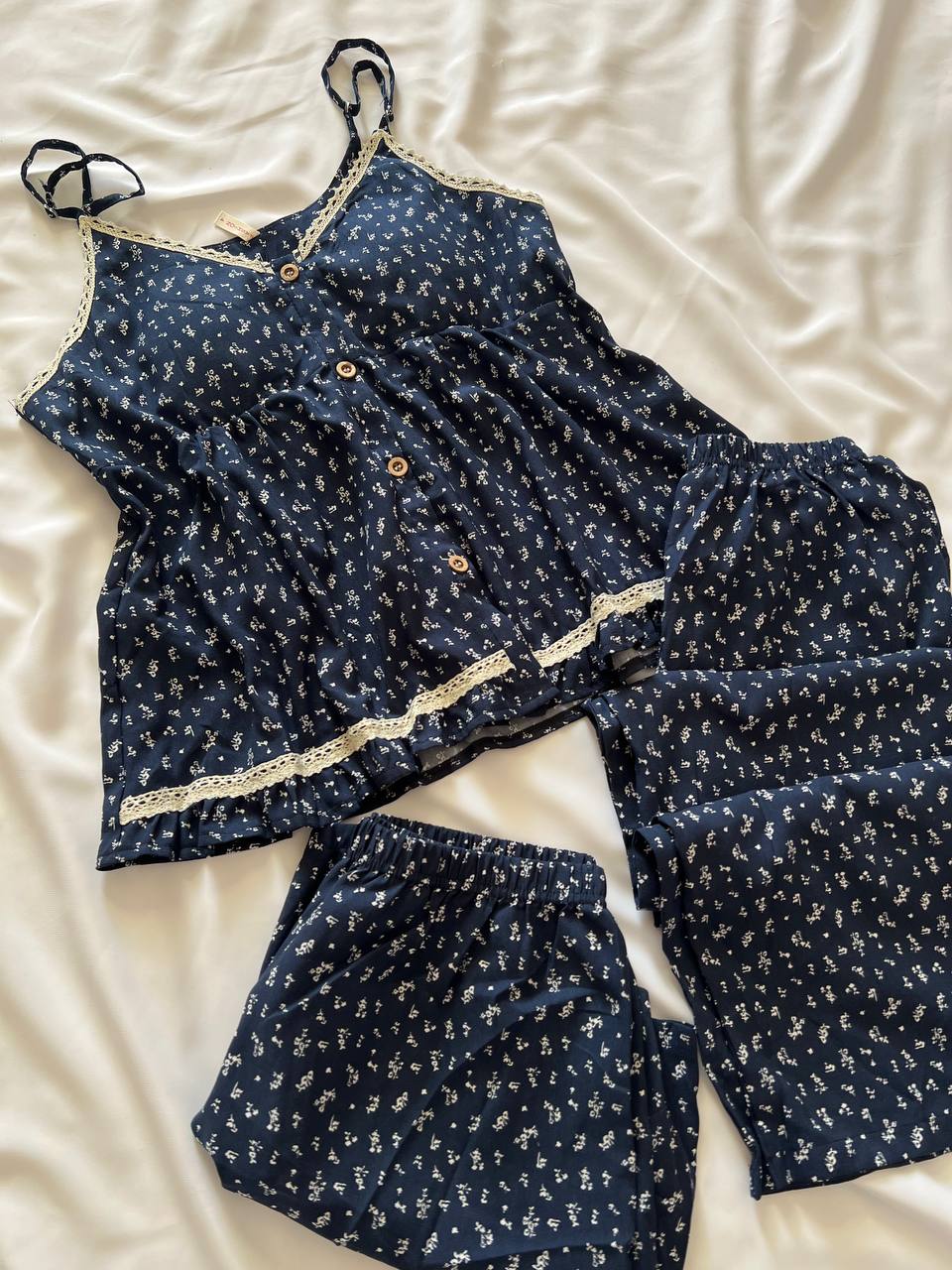 ست سه تیکه نخی فانتزی