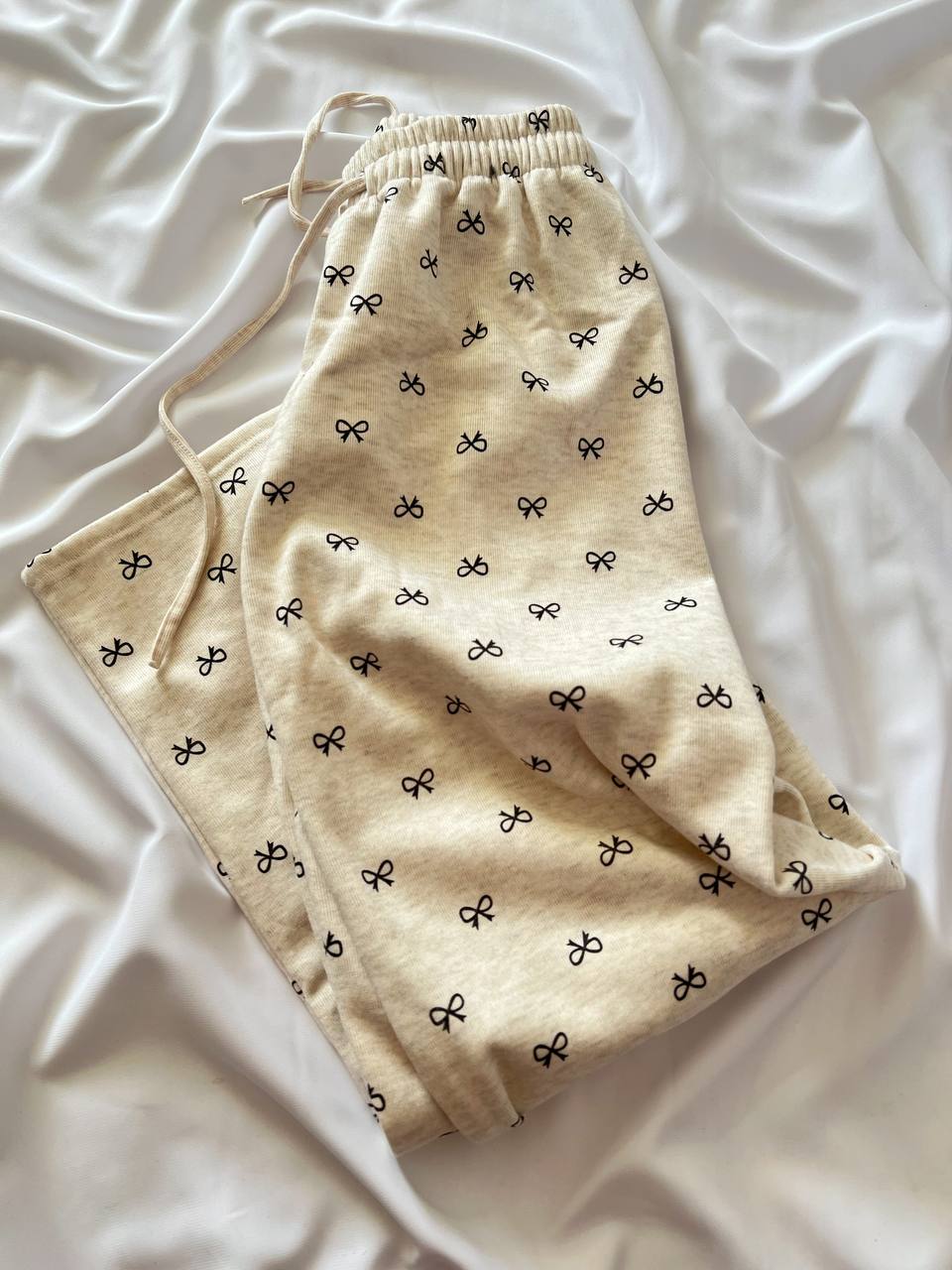 شلوار پاپیونی داخل‌ مخمل