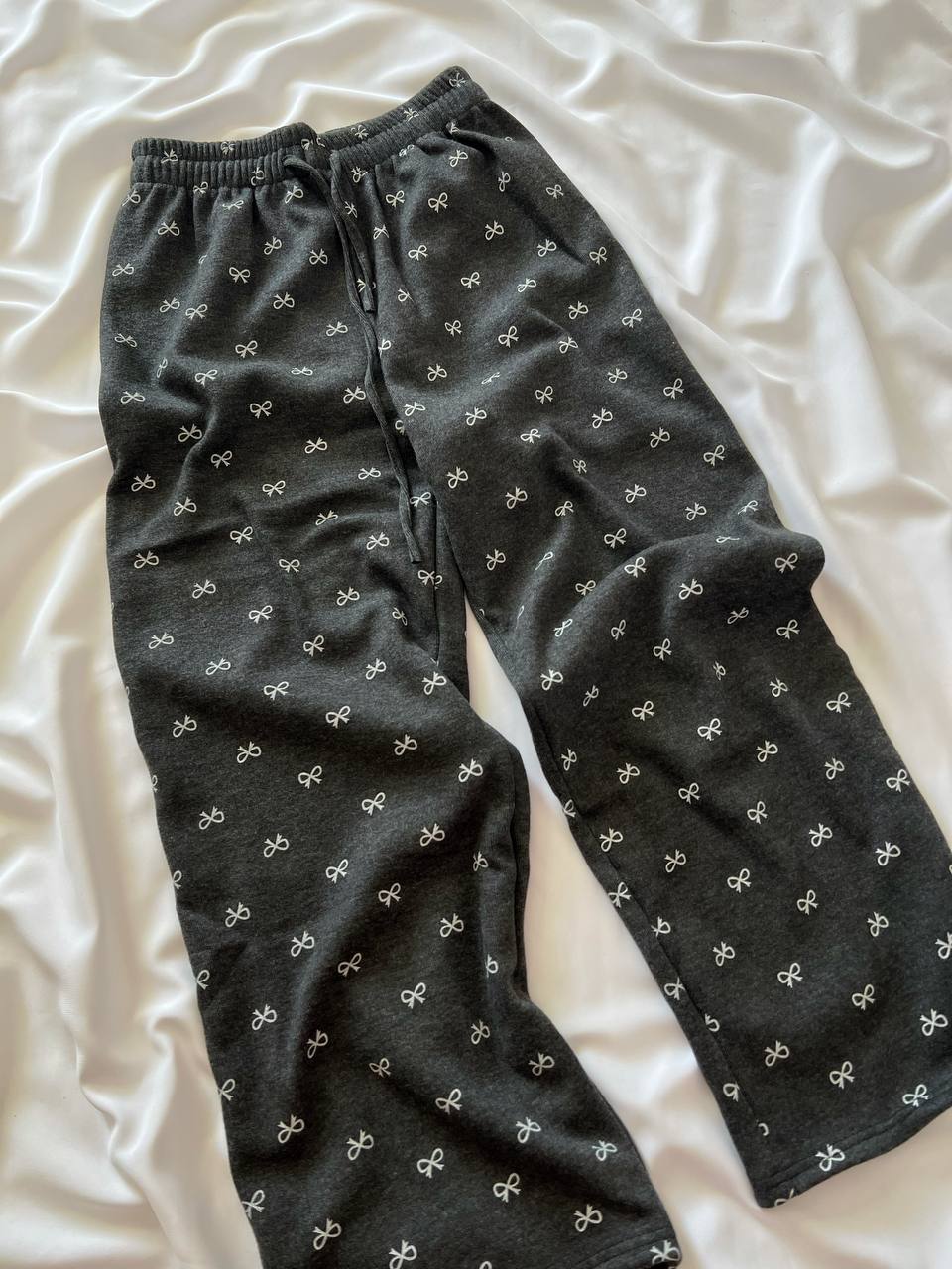 شلوار پاپیونی داخل‌ مخمل