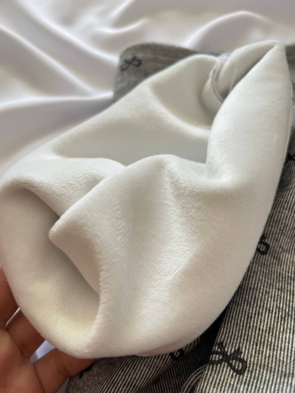 شلوار پاپیونی داخل‌ مخمل