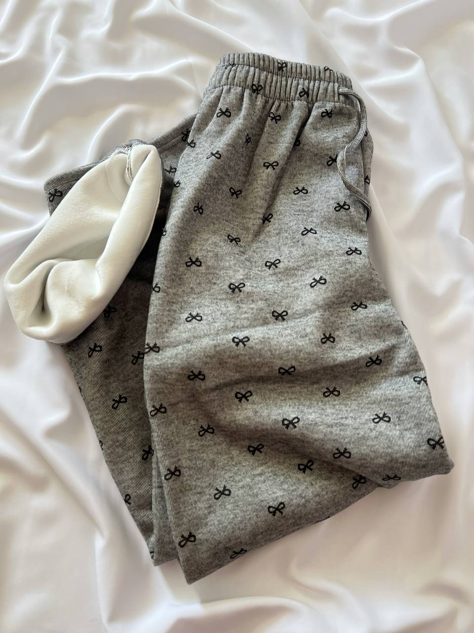 شلوار پاپیونی داخل‌ مخمل