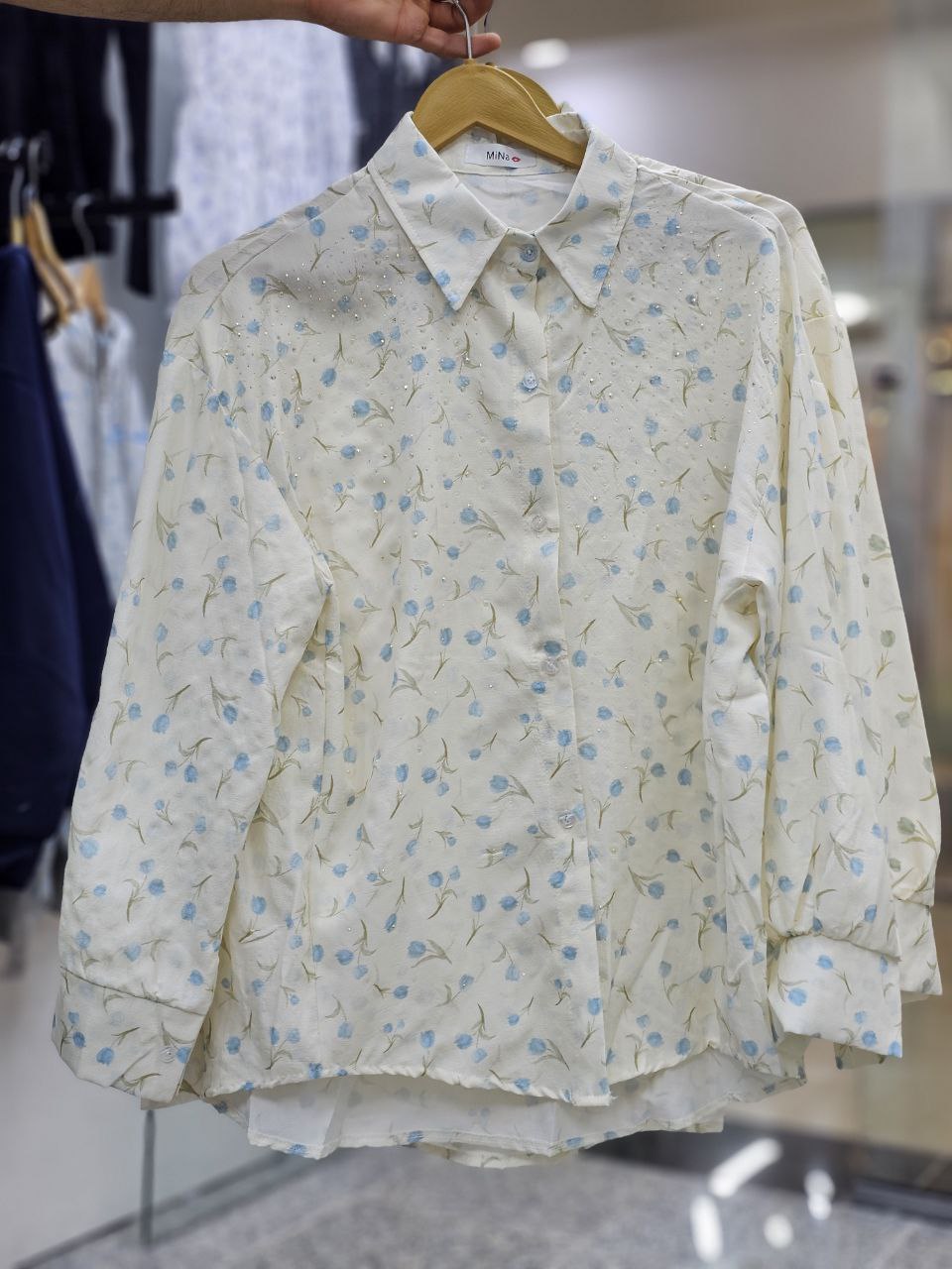 شومیز نخی نگین کار شده شاین دار