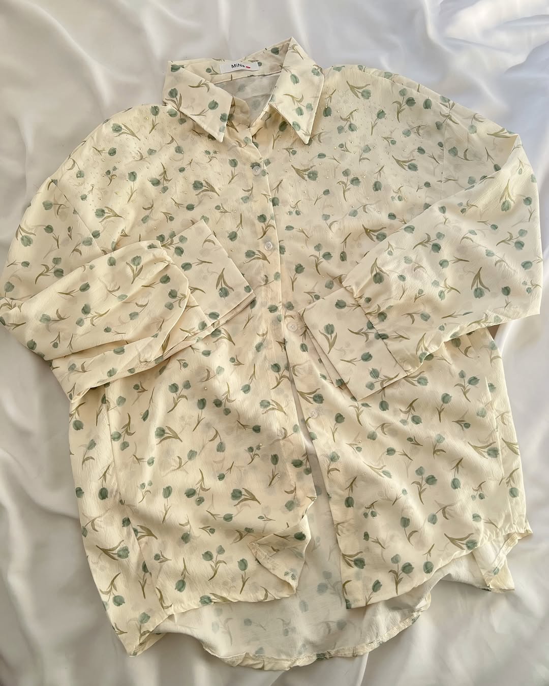 شومیز نخی نگین کار شده شاین دار