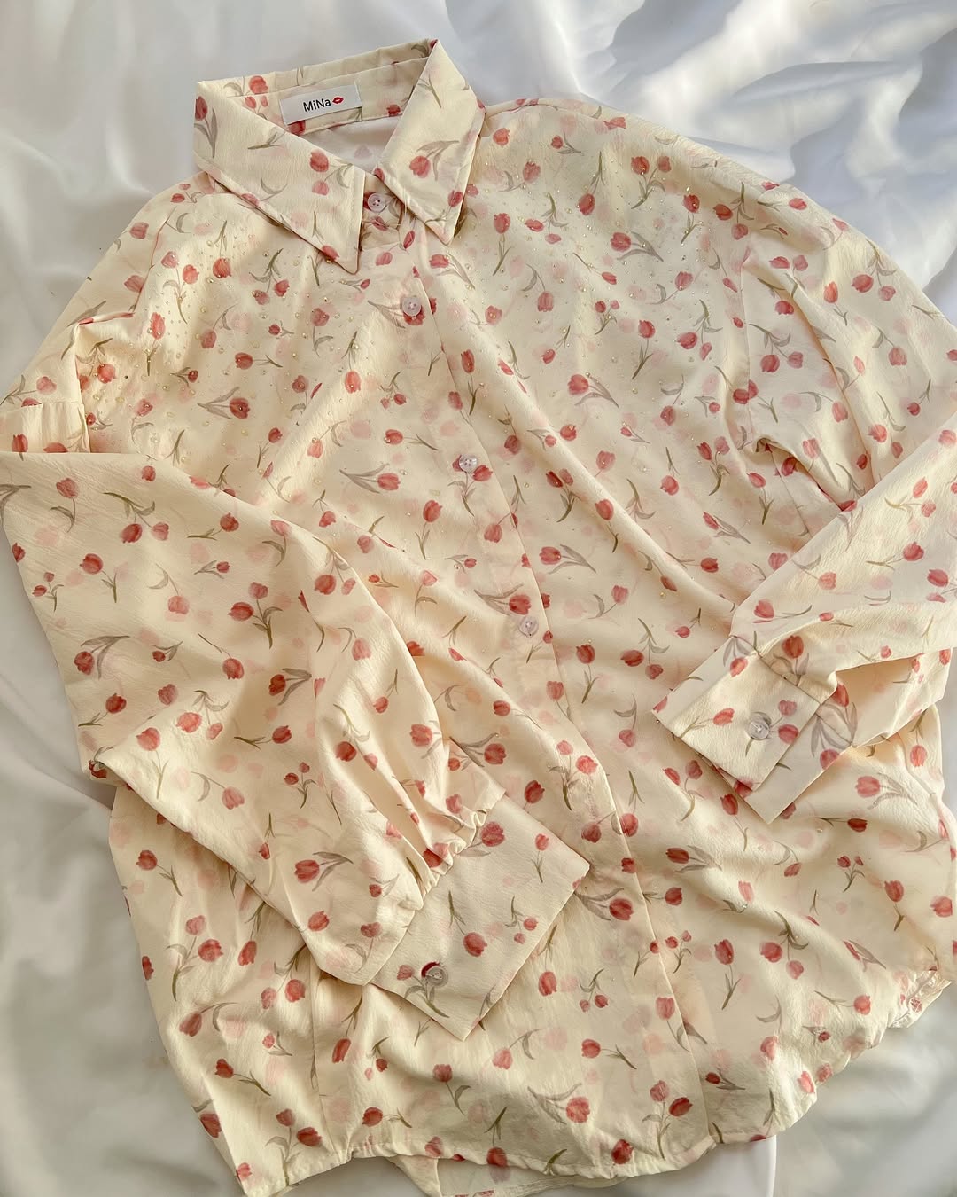 شومیز نخی نگین کار شده شاین دار