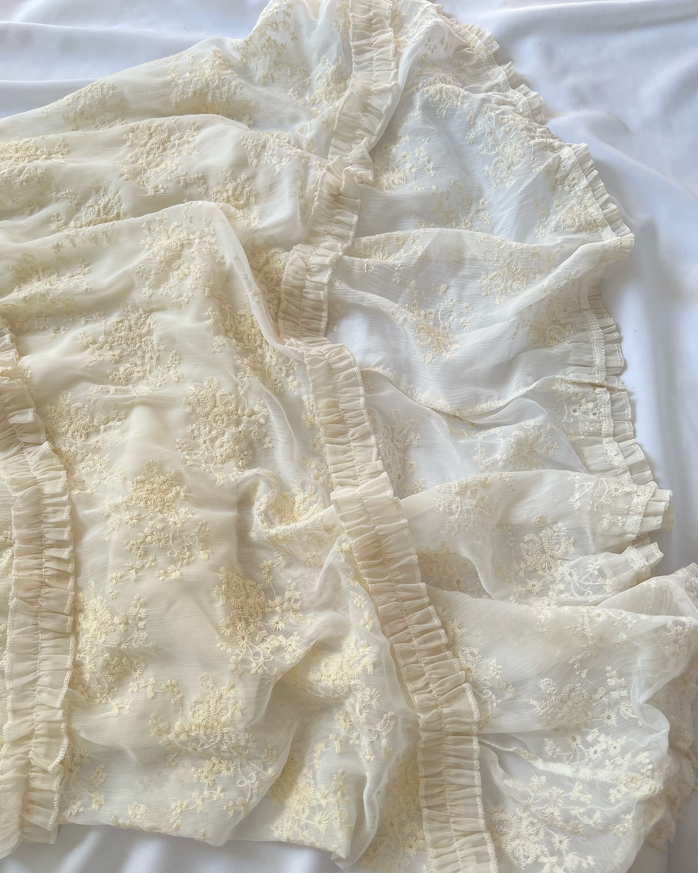 پیراهن دو بند گیپوری