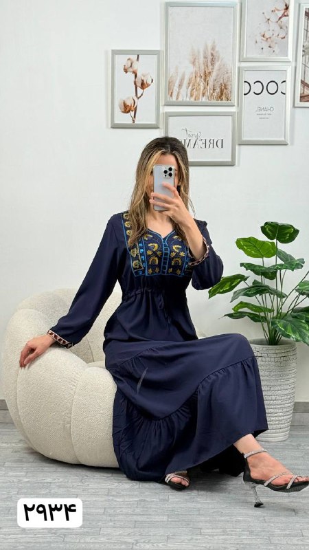 پیراهن گلدوزی