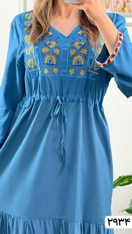 پیراهن گلدوزی