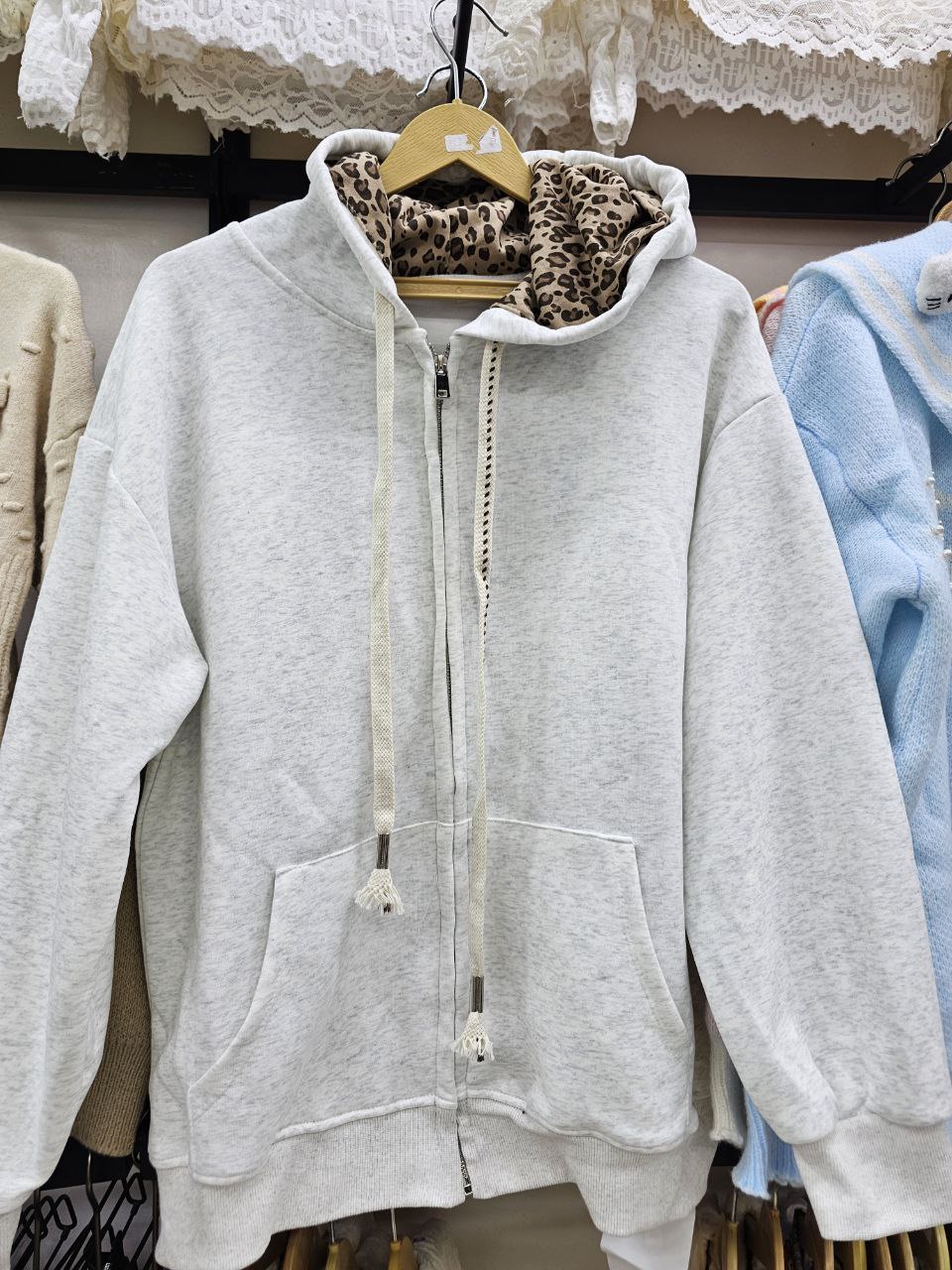 سویشرت کلاهدار