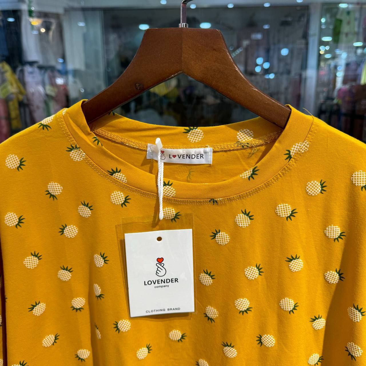 تیشرت برجسته مارک