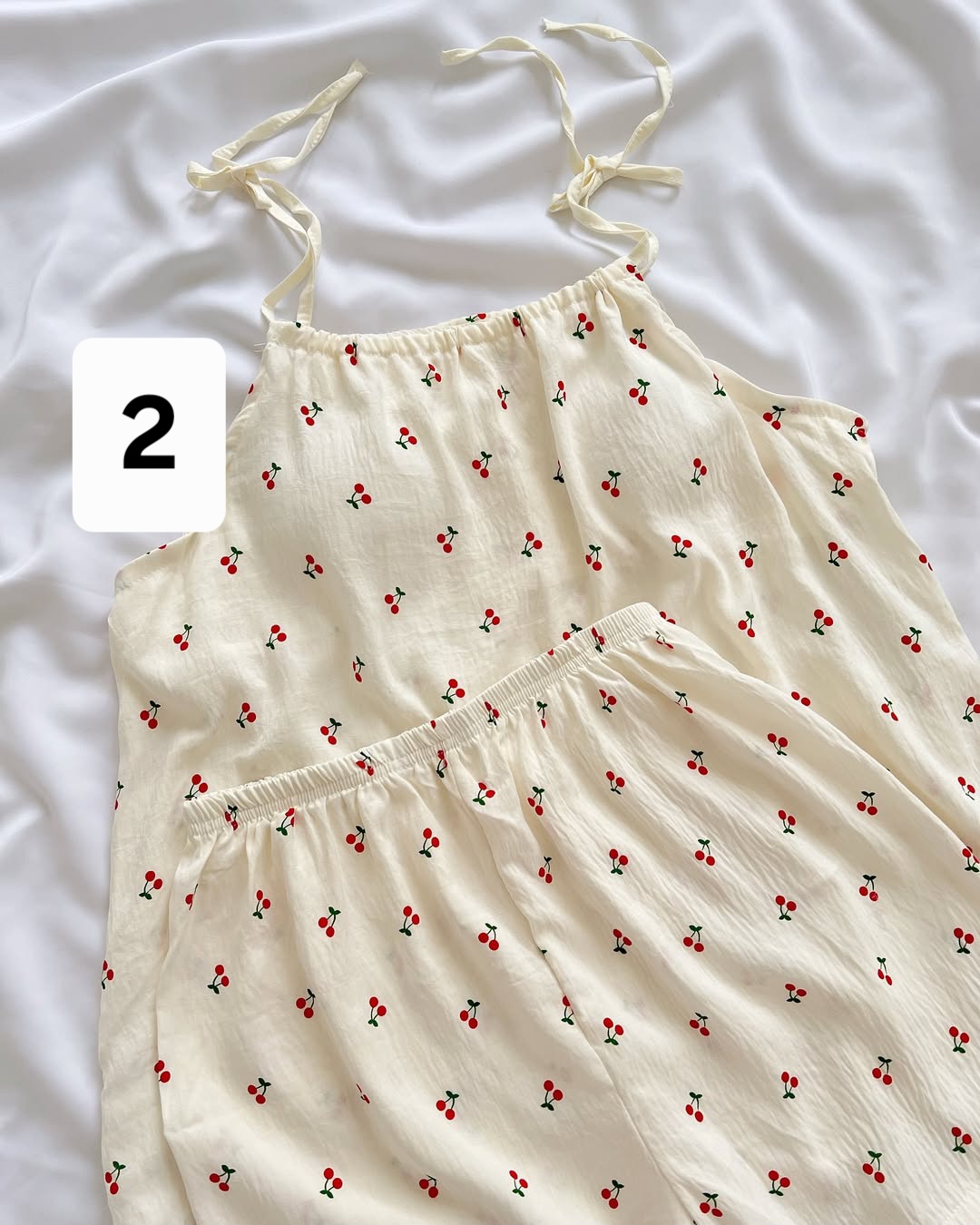 ست تاپ و شرتک نخی