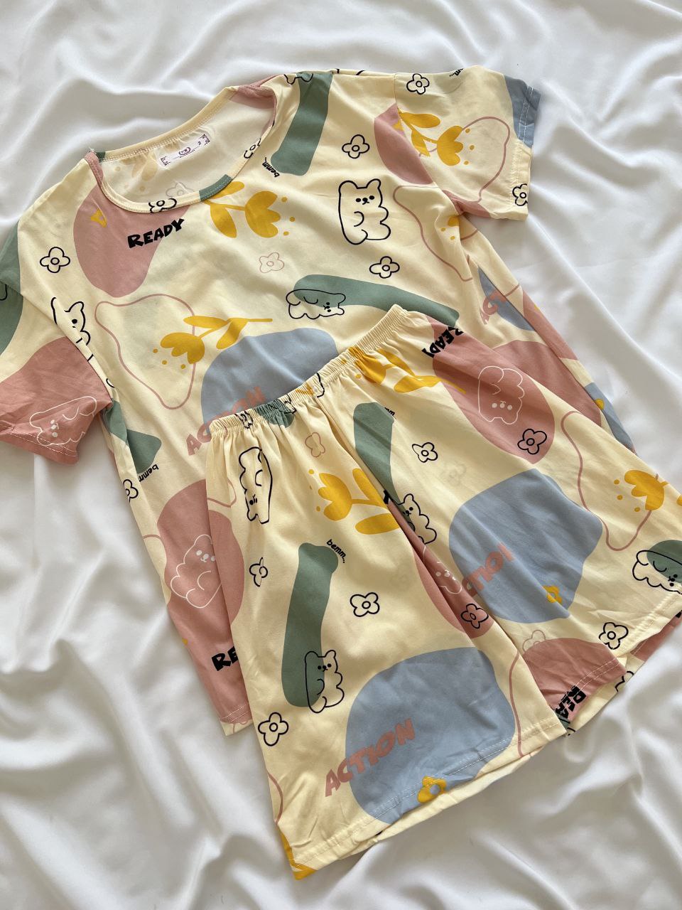 ست چهار تیکه راحتی