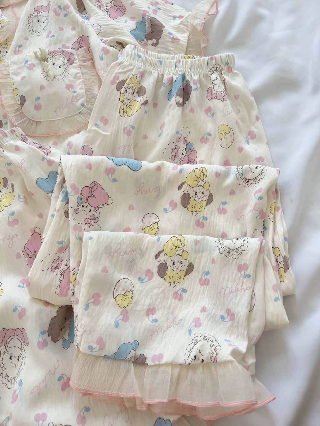 ست سه تیکه نخی فانتزی