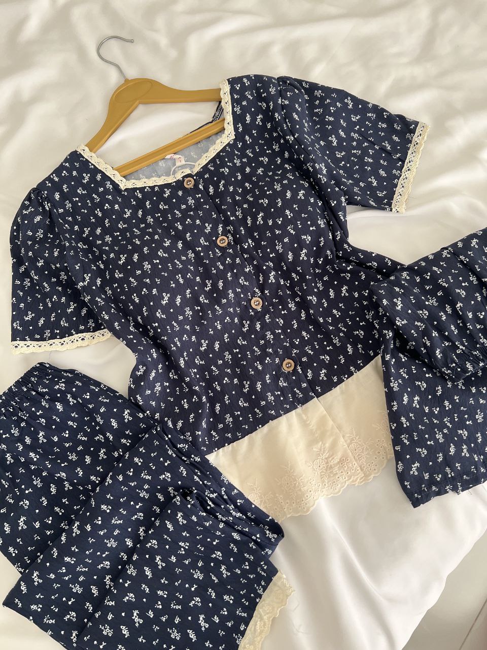 ست سه تیکه نخی فانتزی