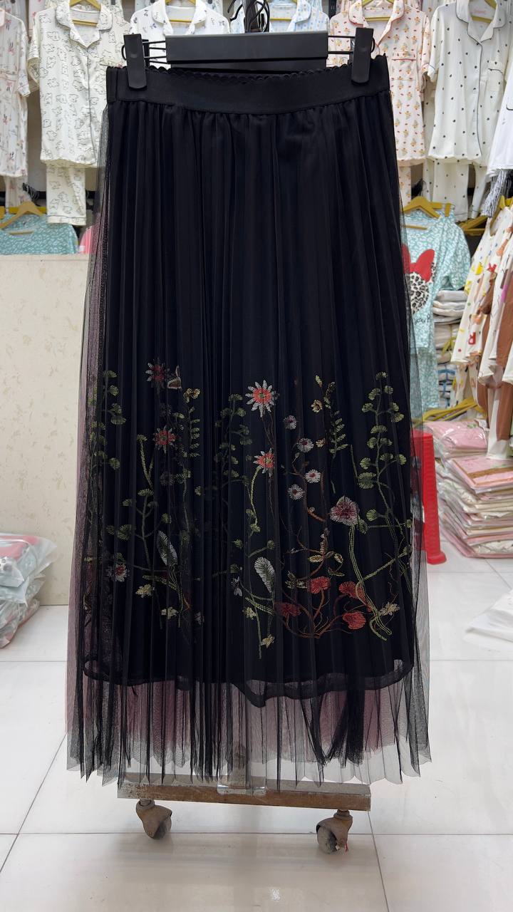دامن توری گلدوزی