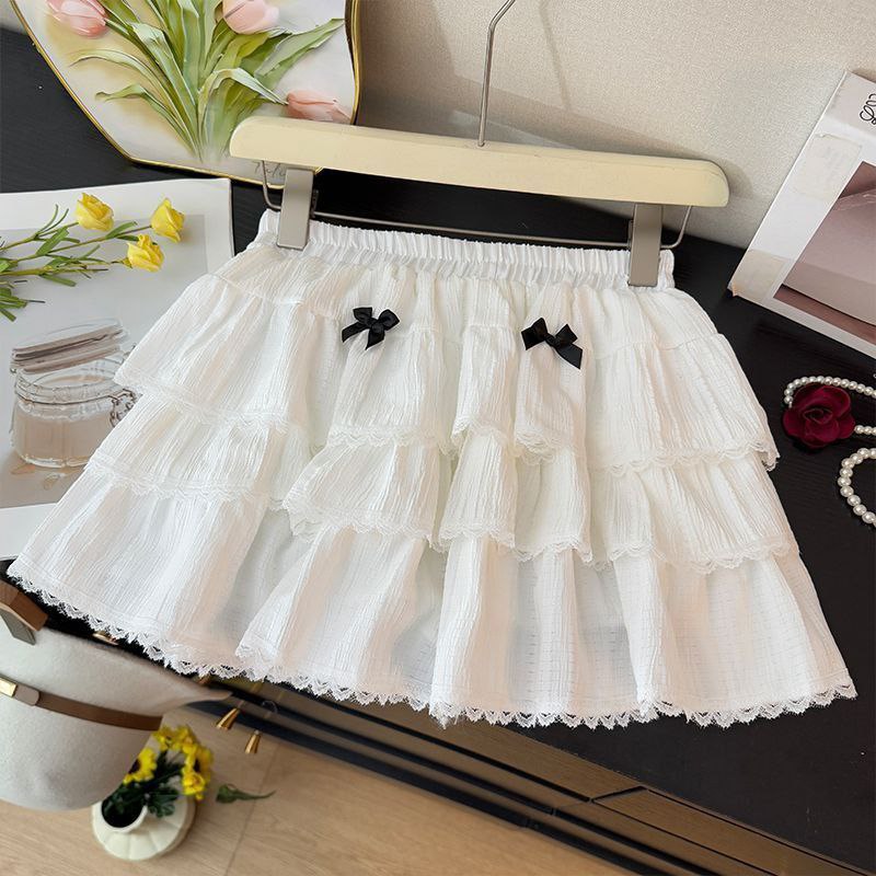 دامن کوتاه طبقه ای