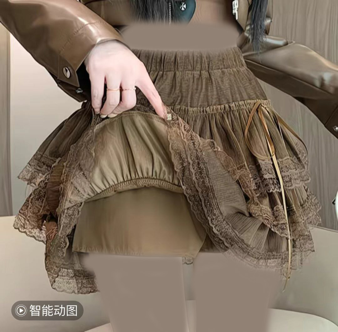 دامن کوتاه طبقه ای