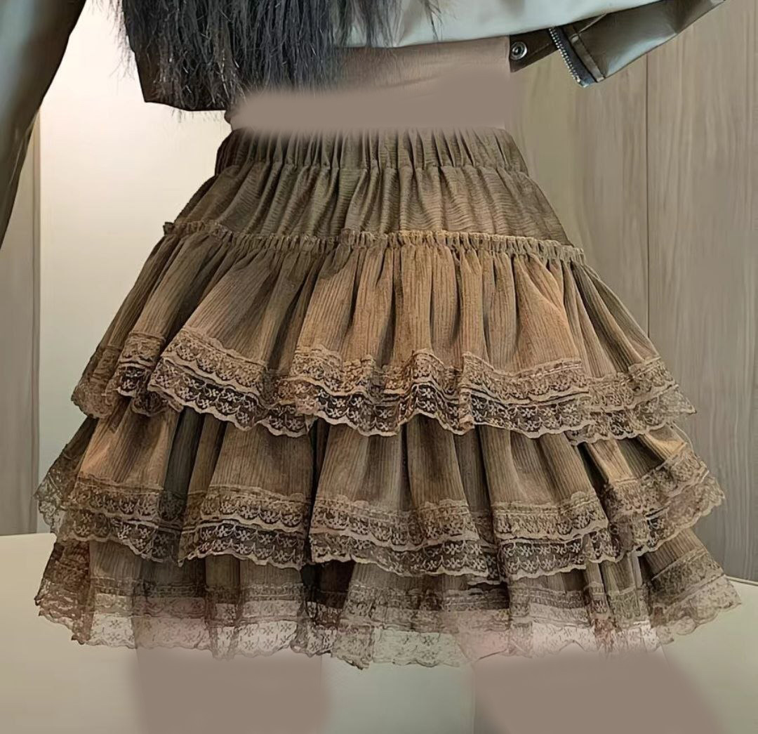 دامن کوتاه طبقه ای