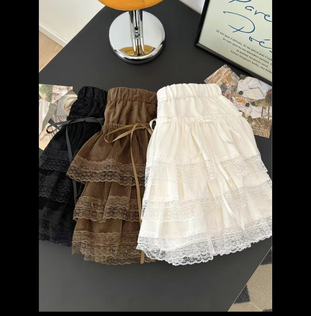 دامن کوتاه طبقه ای