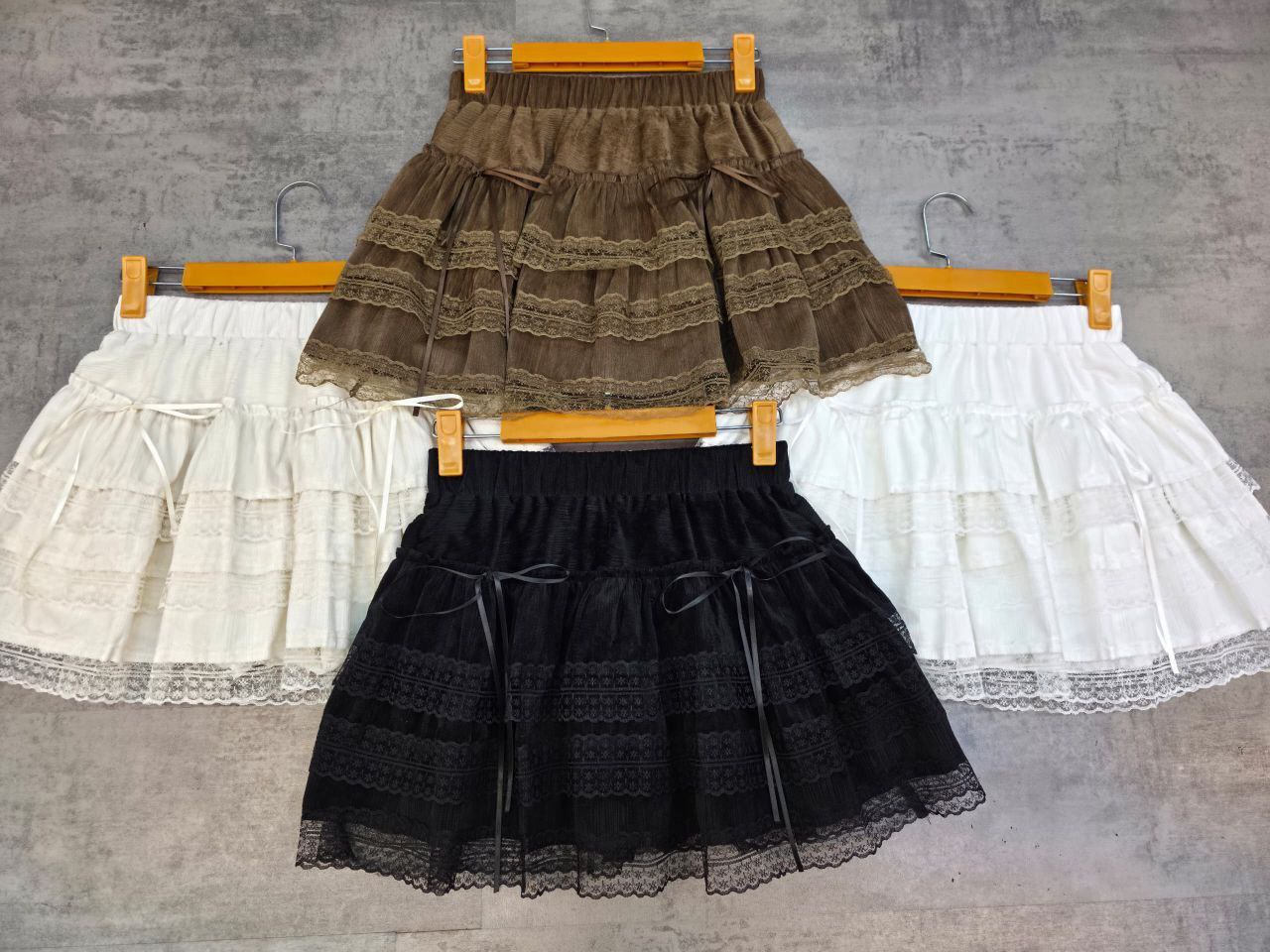 دامن کوتاه طبقه ای