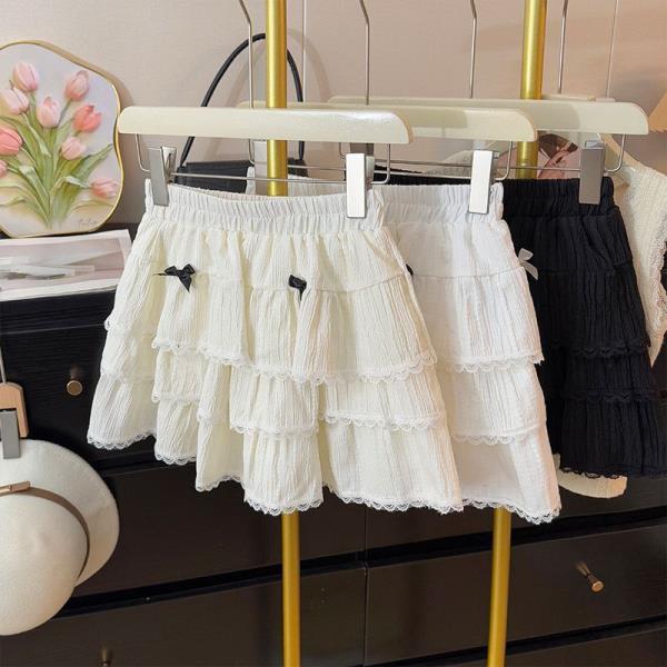 دامن کوتاه طبقه ای