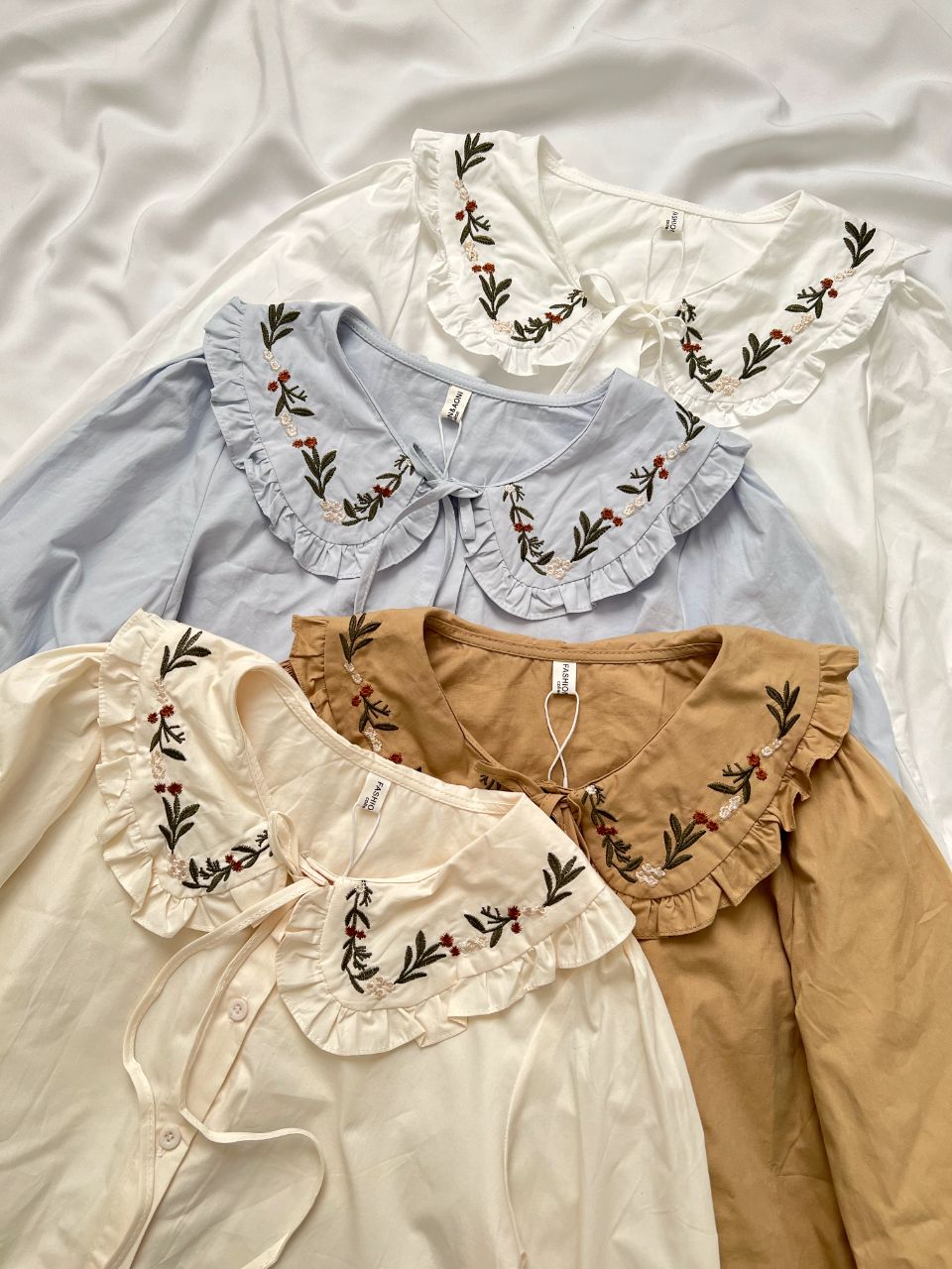 شومیز کتان یقه گلدوزی BB