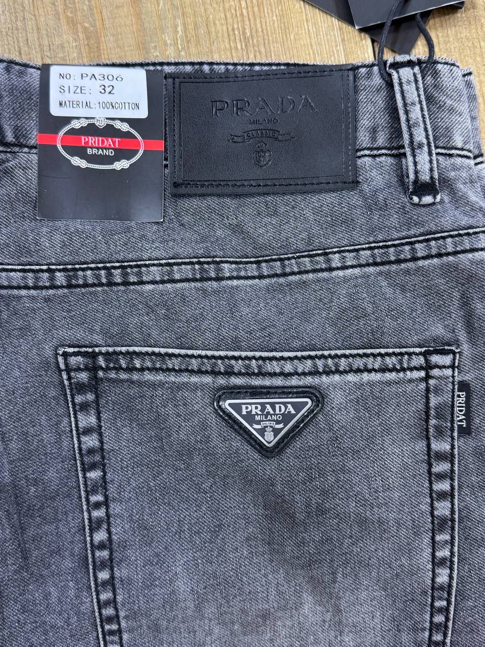 شلوار لی راسته از برند پرادا کد T306