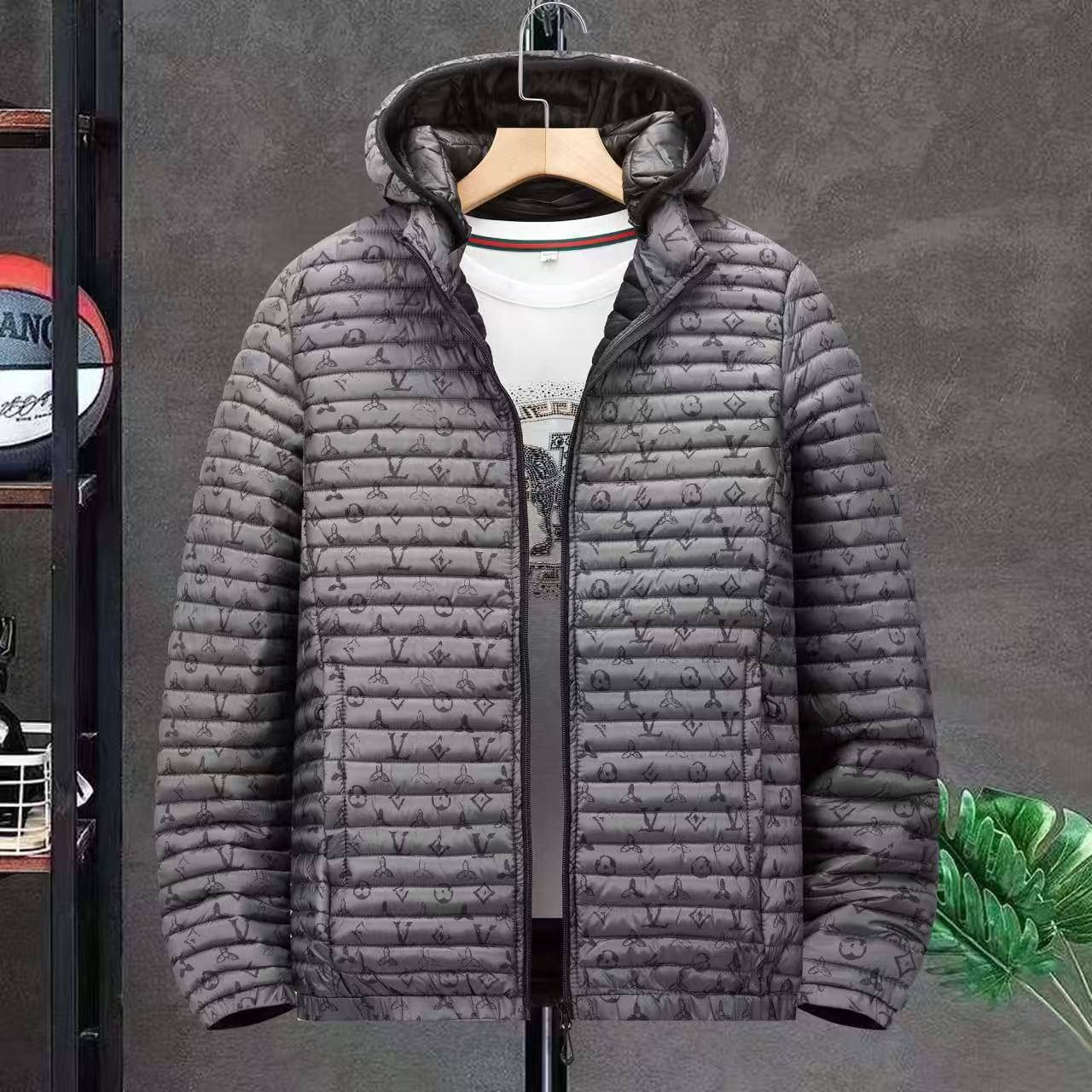 کاپشن طرح پر LV کد 077