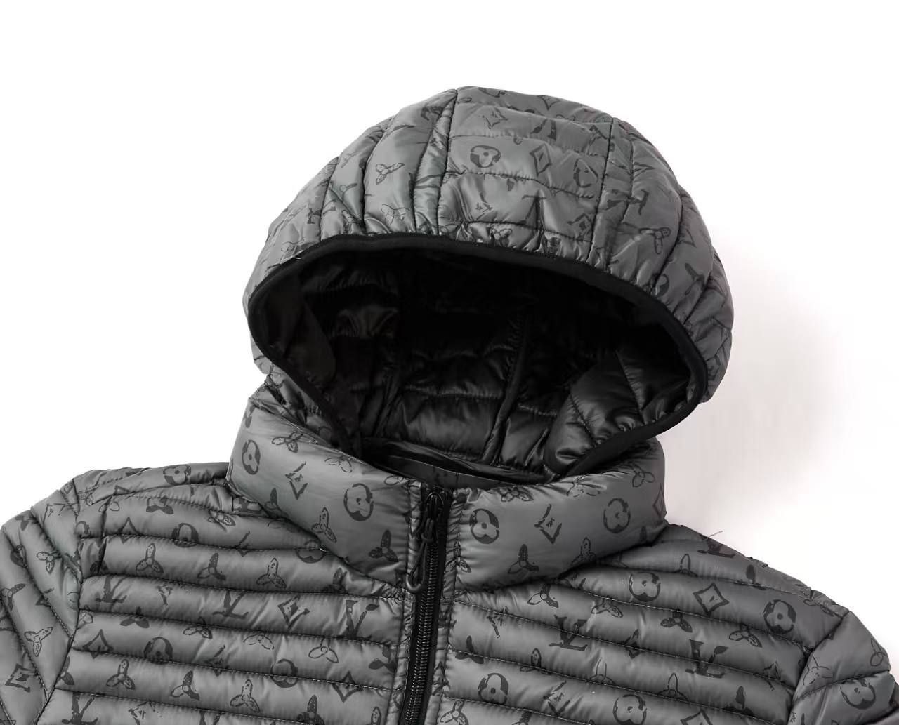 کاپشن طرح پر LV کد 077