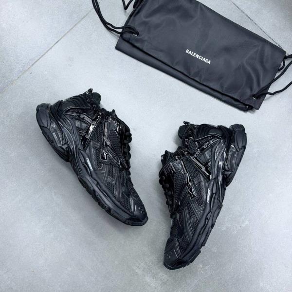 بالنسیاگا رانر 18