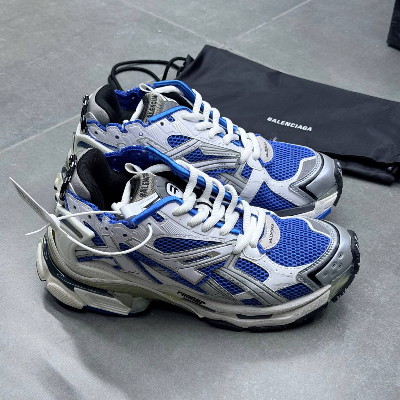 بالنسیاگا رانر سیلور