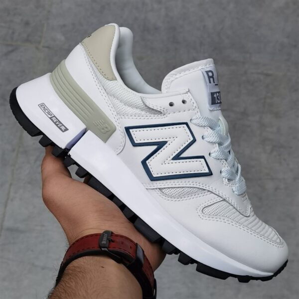 New Balance RC 1300 3
