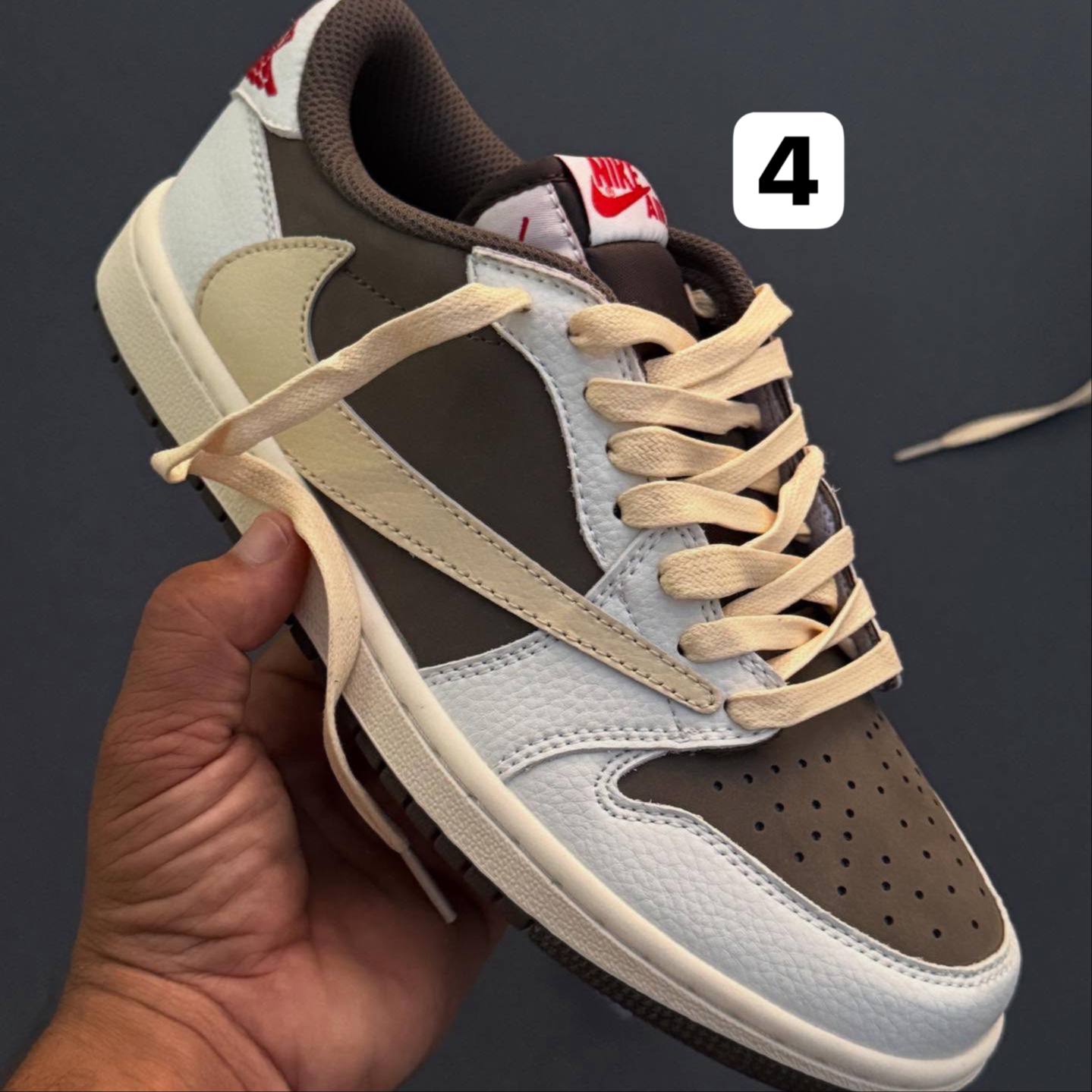 جردن 1 ترویس اسکات Nike Air Jordan 1Travis Scott 123