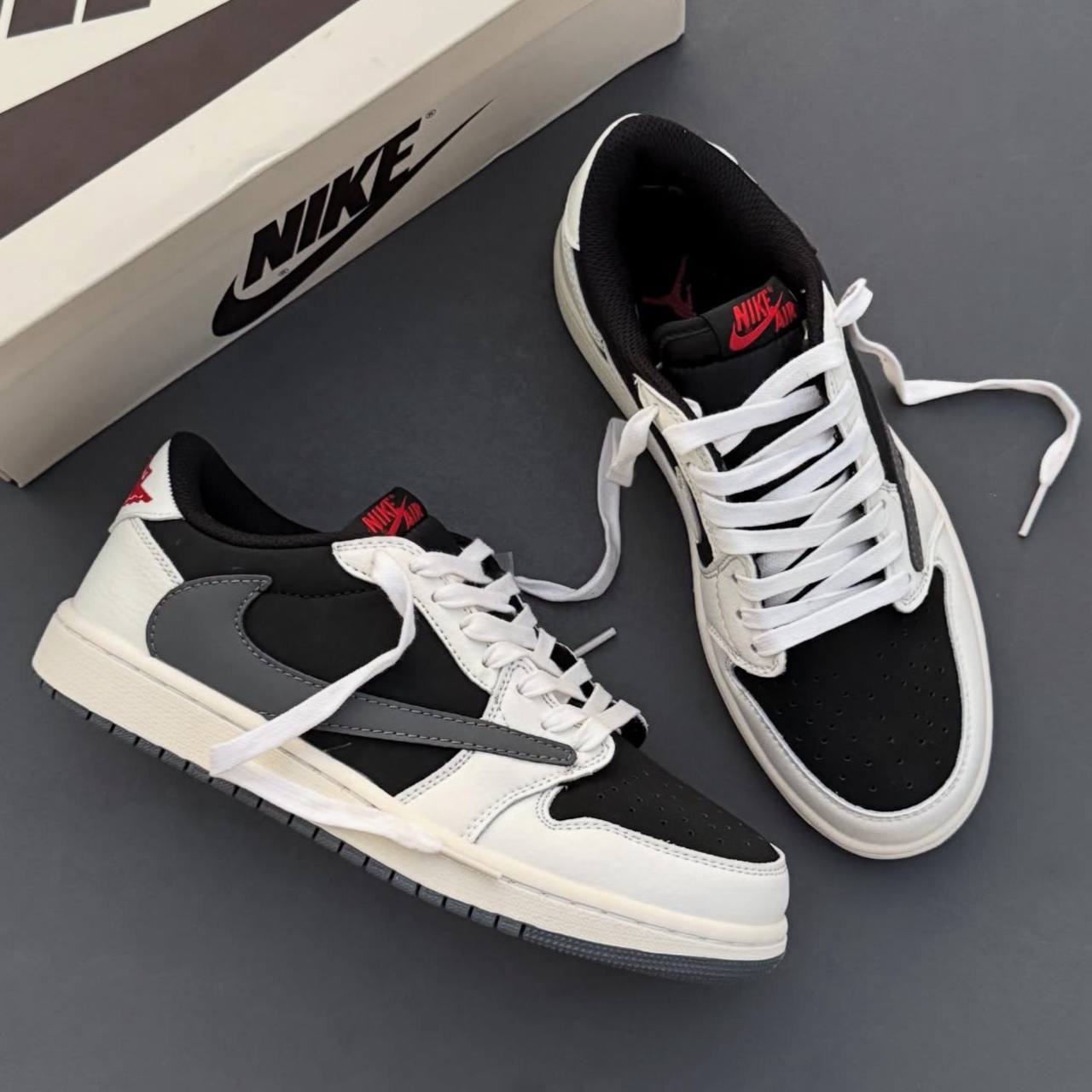 جردن 1 ترویس اسکات Nike Air Jordan 1Travis Scott 157