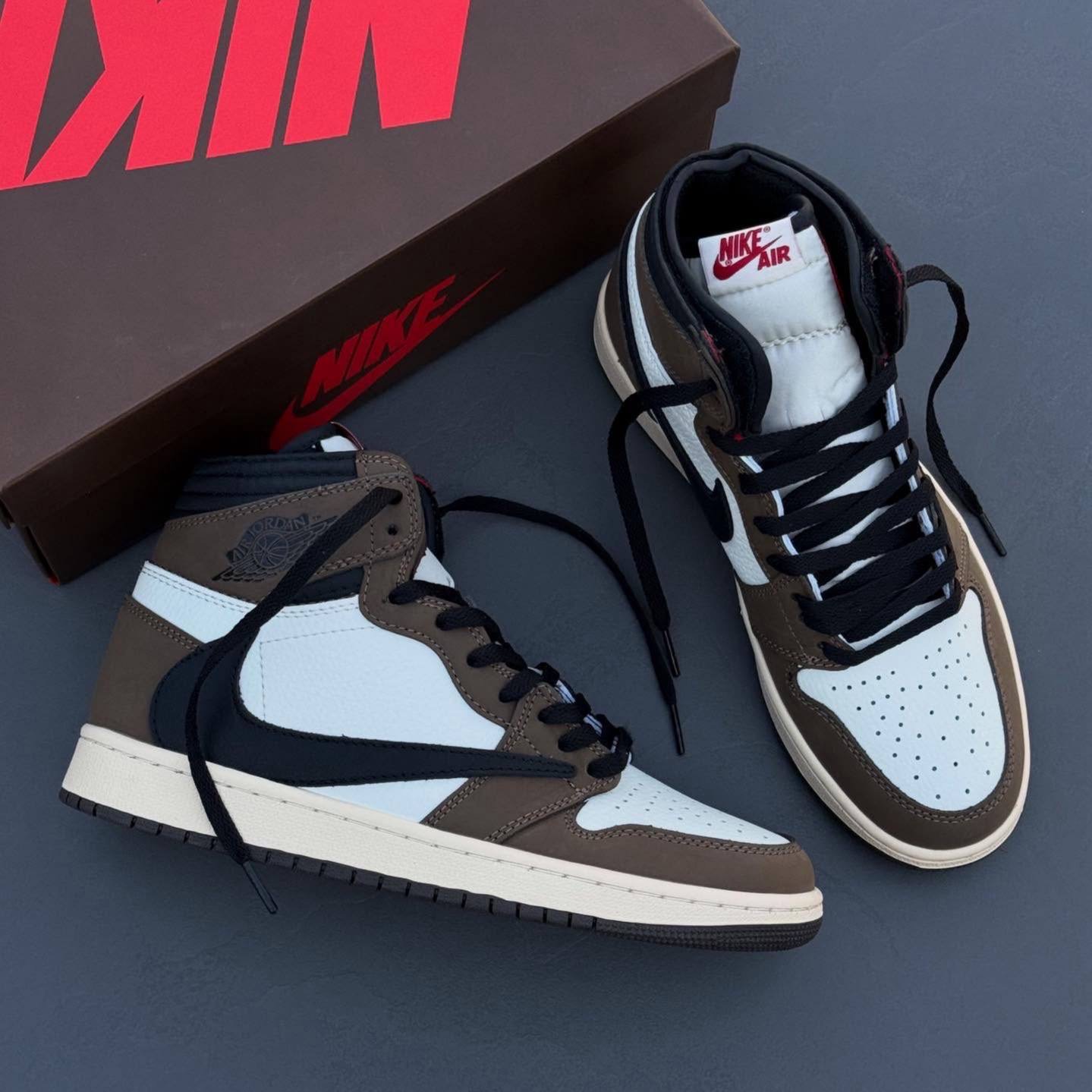جردن 1 ترویس اسکات موکا Nike Air Jordan1Travis Scott Mocha 124
