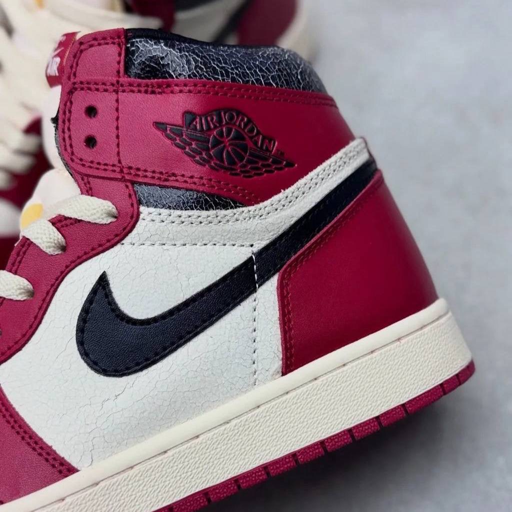 جردن وان شیکاگو لاست اند فاوند Nike Air Jordan1 Chicago Lost and Found 126