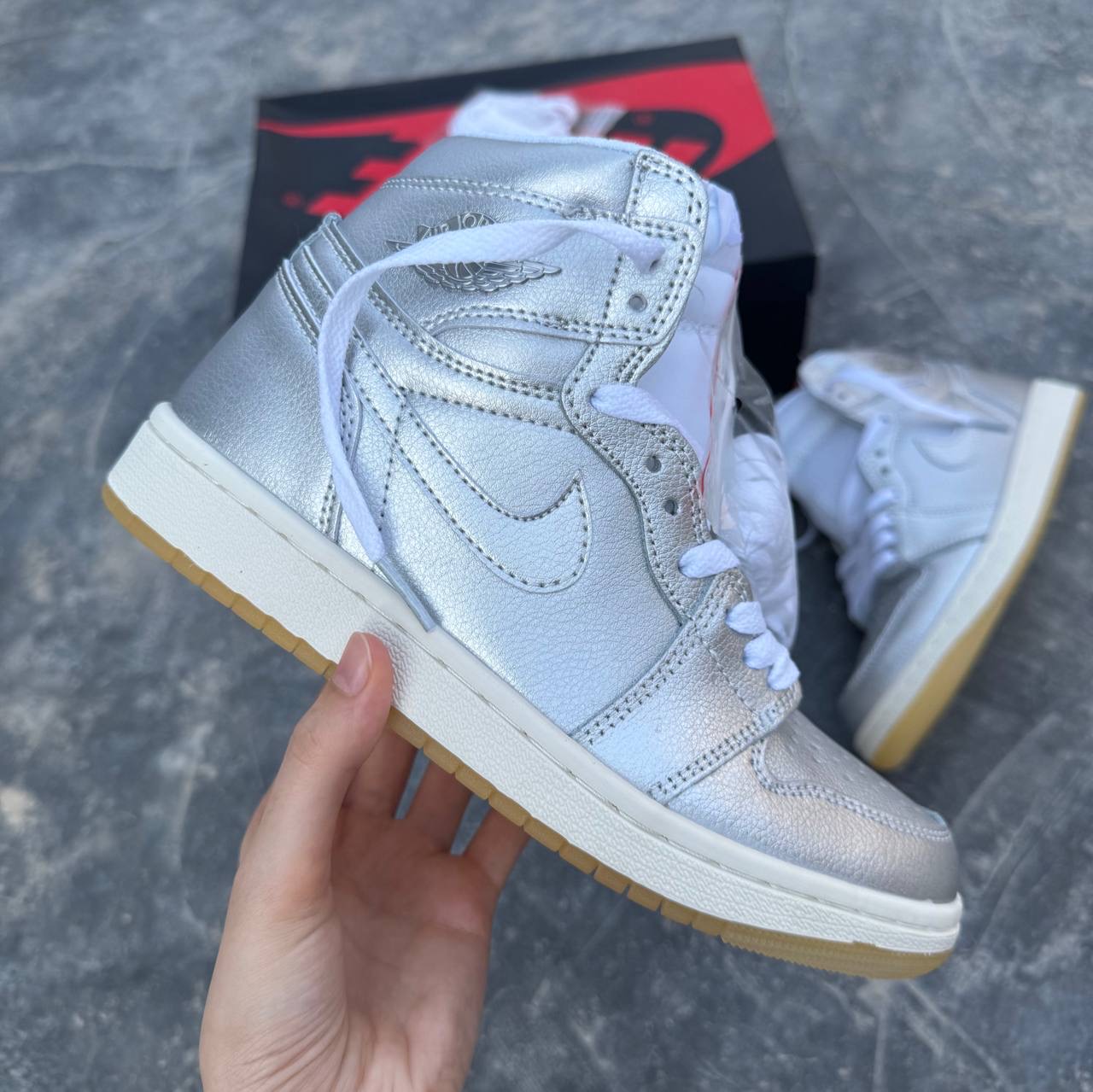 نایک ایر جردن وان سیلور Nike Air Jordan 1 235