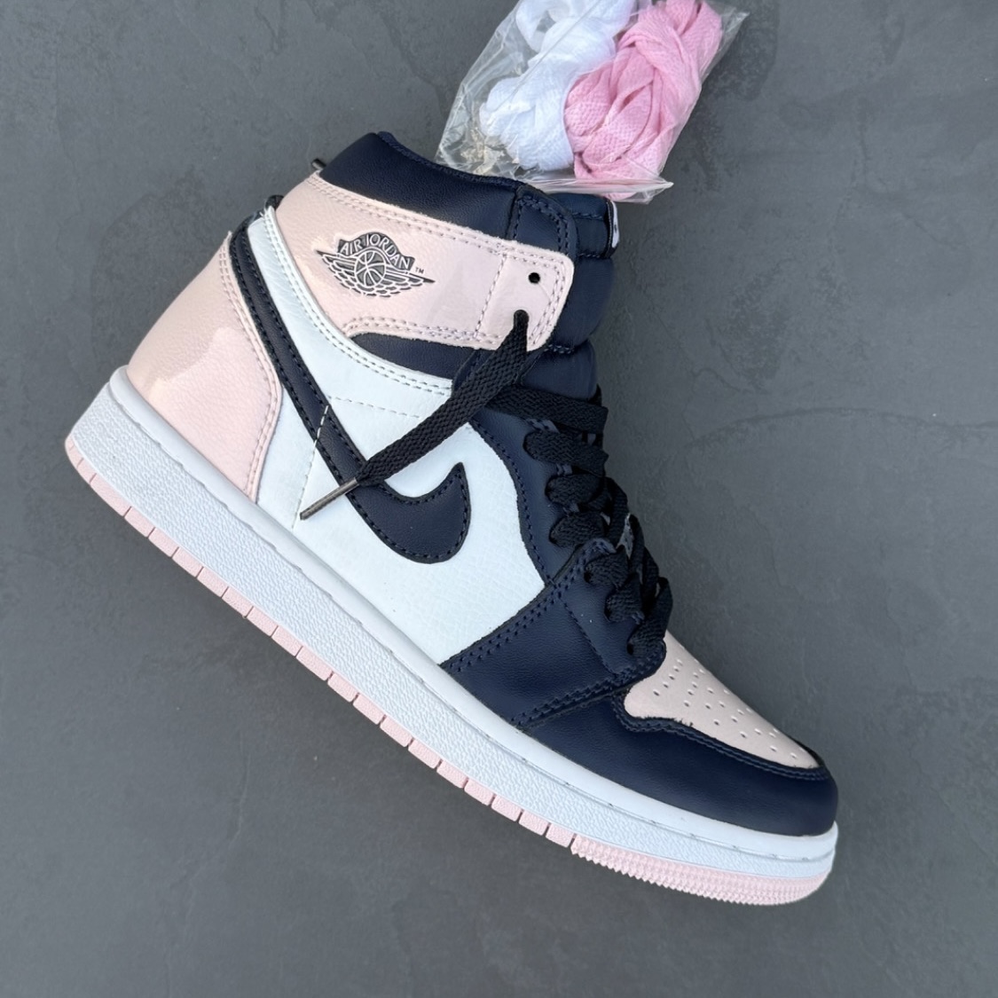 نایک ایر جردن وان صورتی Nike Air Jordan One  194