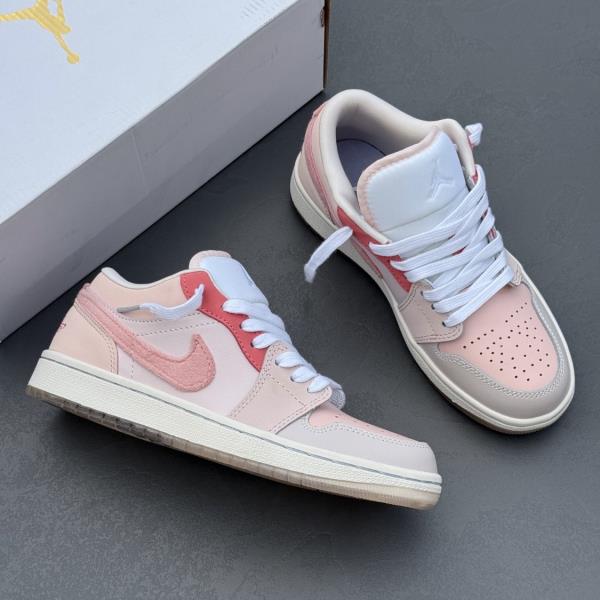 نایک ایر جردن وان صورتی Nike Air Jordan One  203