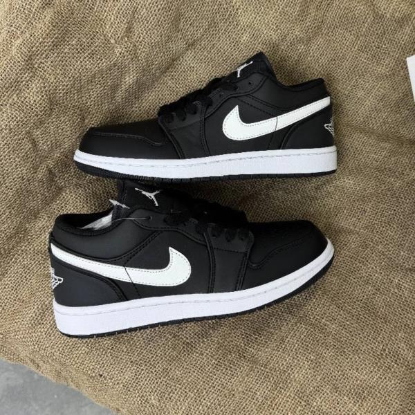 نایک ایر جردن وانNike Air Jordan One  207