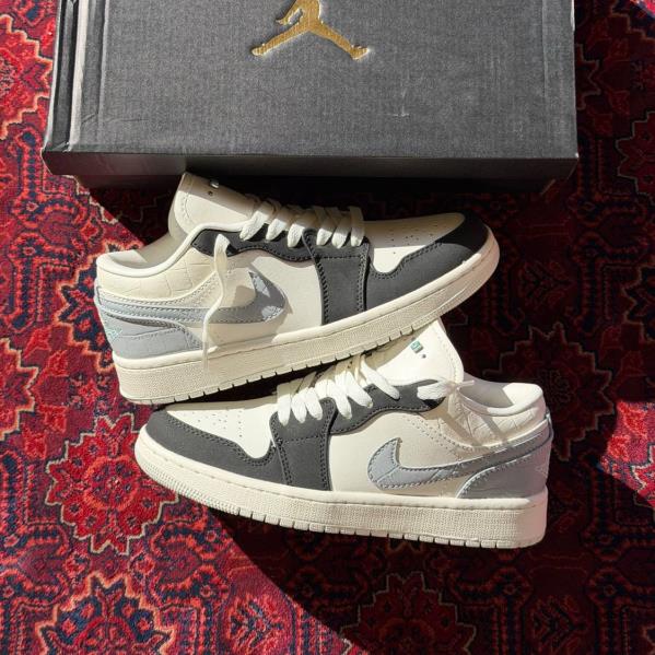 نایک ایر جردن وانNike Air Jordan One  208