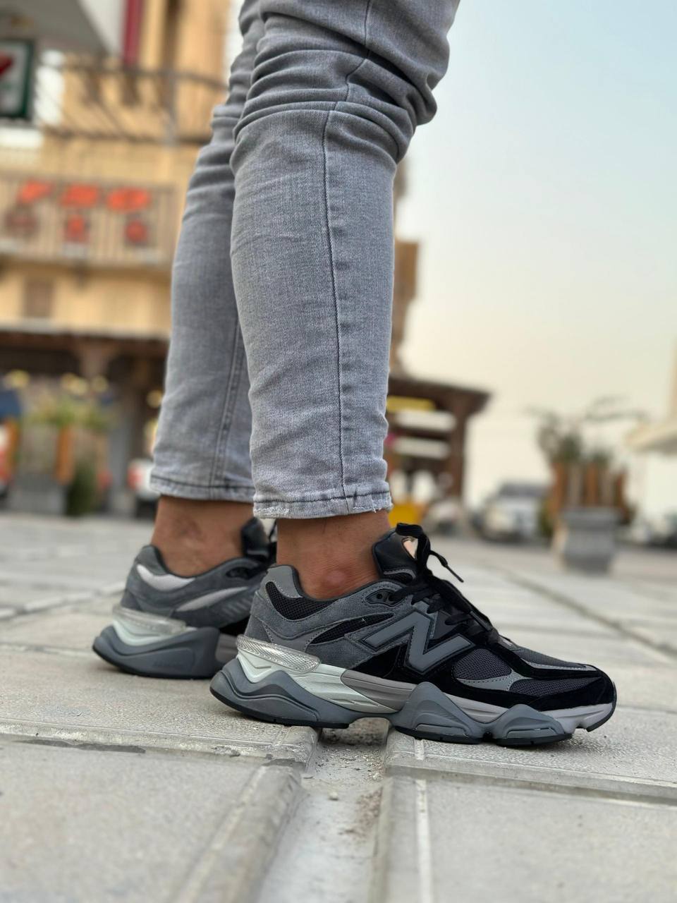 نیو بالانس ۲۰۰۲ رومی کد