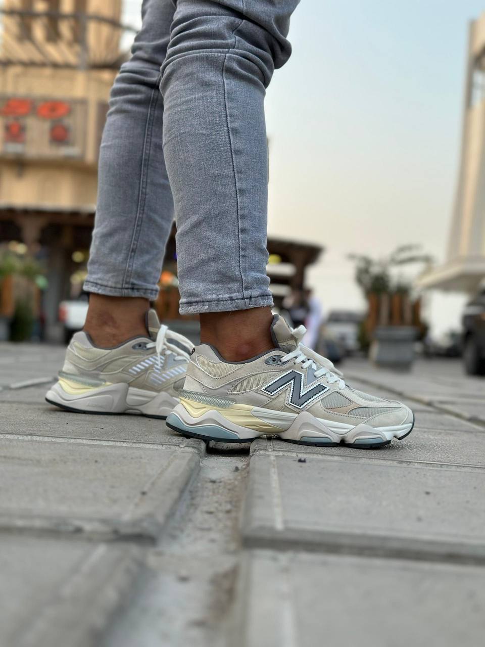 نیو بالانس ۲۰۰۲ رومی کد