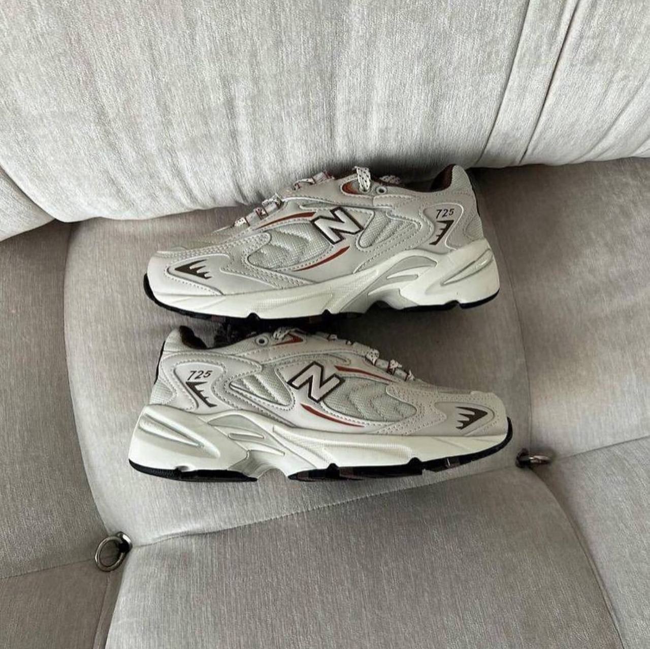 نیو بالانس 725 کد